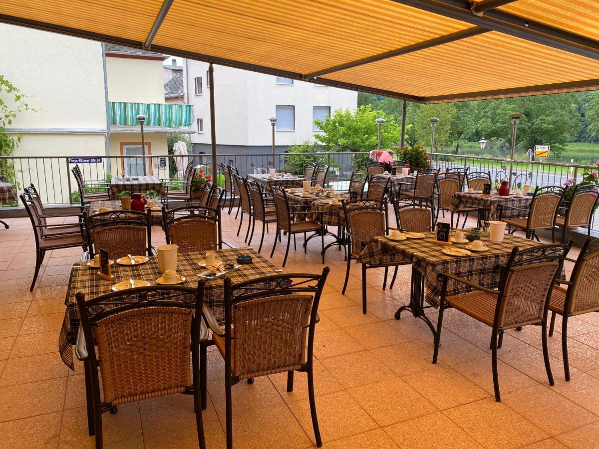 Hotel Moselterrasse Ediger-Eller Bagian luar foto