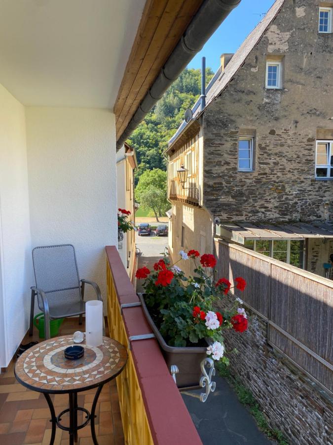 Hotel Moselterrasse Ediger-Eller Bagian luar foto