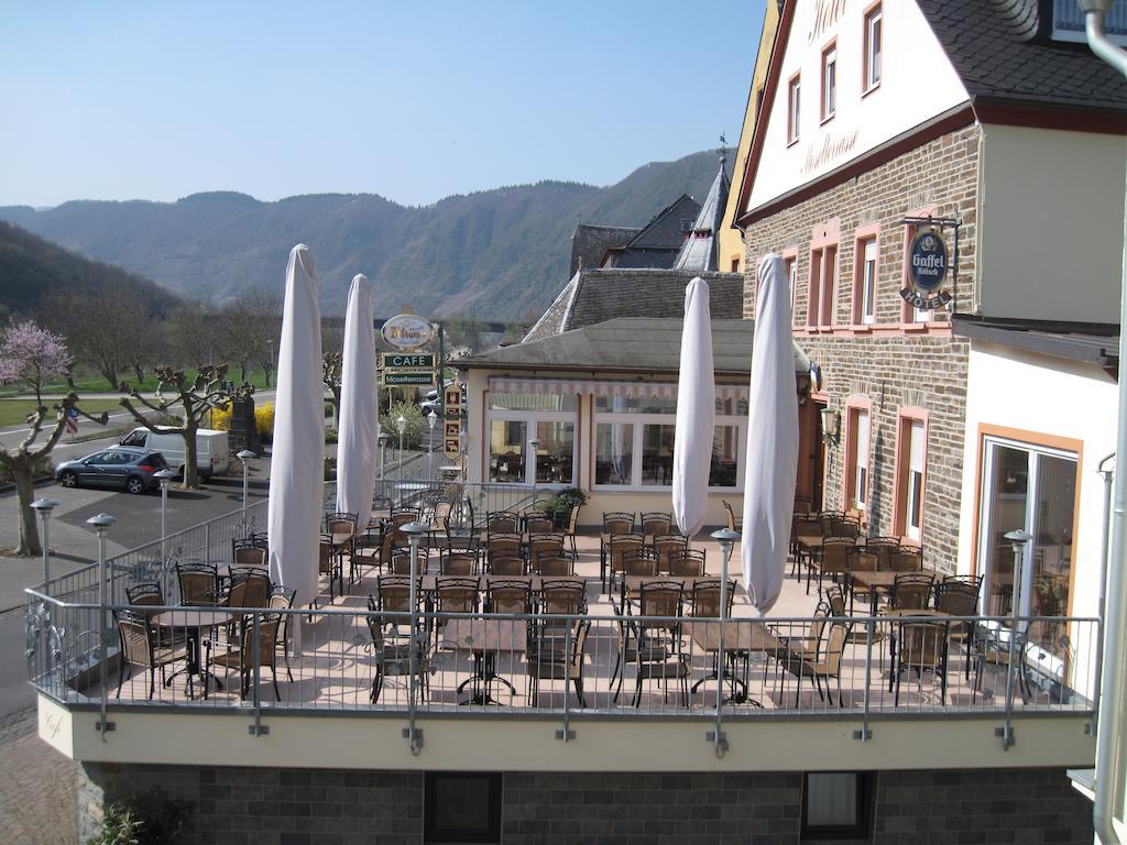 Hotel Moselterrasse Ediger-Eller Bagian luar foto